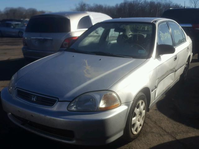 2HGEJ6674WH630927 - 1998 HONDA CIVIC LX SILVER photo 2