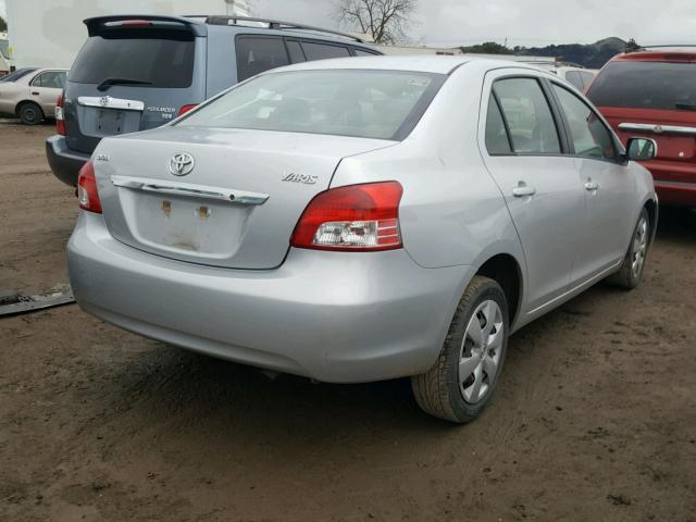 JTDBT923871042318 - 2007 TOYOTA YARIS SILVER photo 4