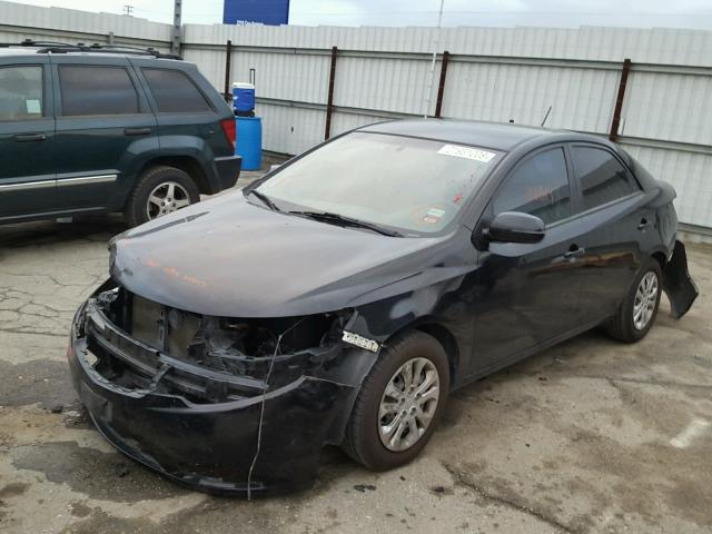 KNAFU4A21B5436073 - 2011 KIA FORTE EX BLACK photo 2