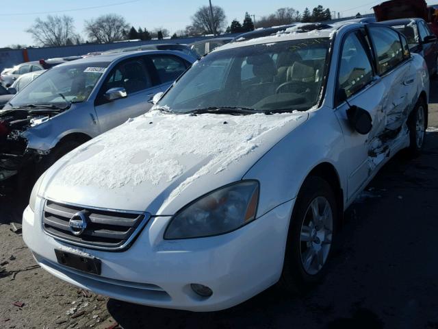 1N4AL11D63C289557 - 2003 NISSAN ALTIMA BAS WHITE photo 2