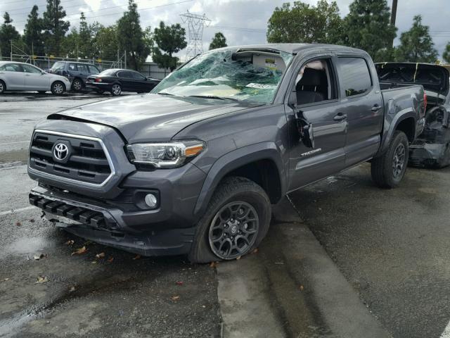 5TFAZ5CN1HX048799 - 2017 TOYOTA TACOMA DOU GRAY photo 2