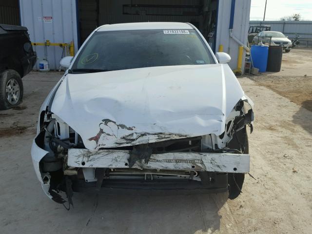 2G1WC5E30D1202566 - 2013 CHEVROLET IMPALA LTZ WHITE photo 9