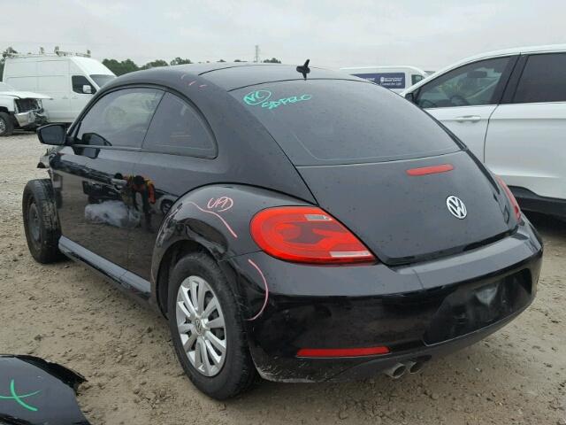 3VWFP7AT1CM624654 - 2012 VOLKSWAGEN BEETLE BLACK photo 3