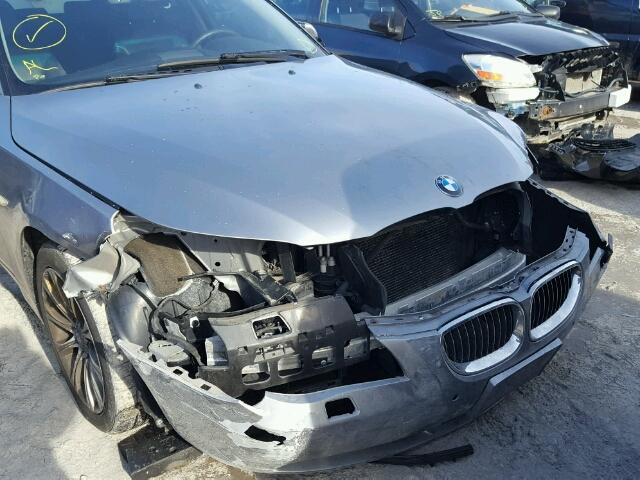 WBANF335X7CS41888 - 2007 BMW 525 XI Gris photo 9
