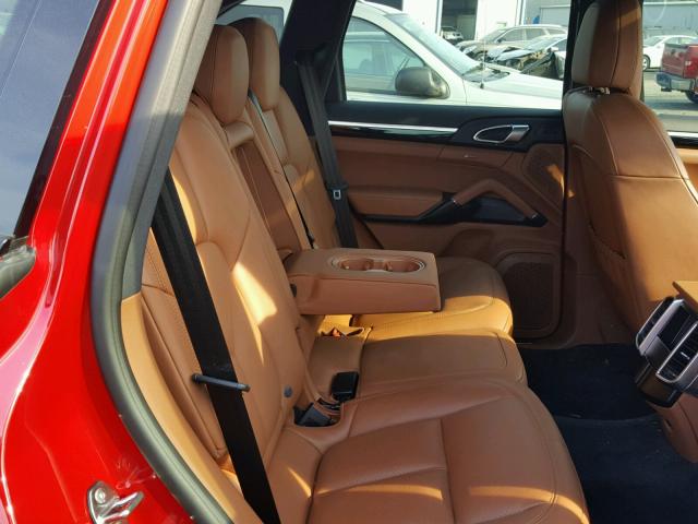 WP1AA2A28HKA88498 - 2017 PORSCHE CAYENNE RED photo 6