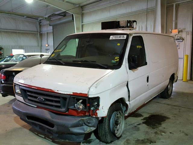 1FTRE14W26DA45973 - 2006 FORD ECONOLINE RED photo 2