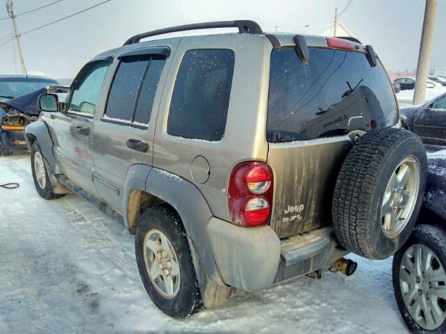 1J4GL48K66W121523 - 2006 JEEP LIBERTY SP BEIGE photo 3