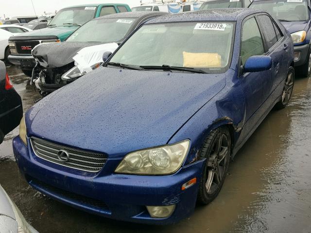 JTHBD182410012807 - 2001 LEXUS IS 300 BLUE photo 2