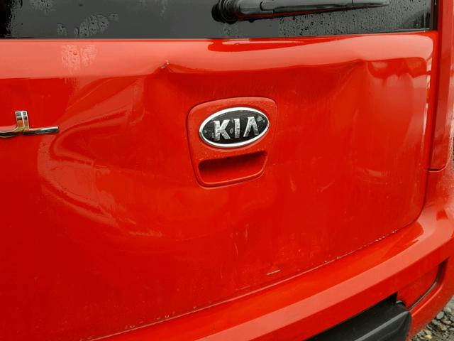 KNDJT2A28A7076341 - 2010 KIA SOUL + RED photo 9