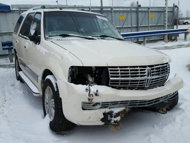 5LMFU28577LJ10930 - 2007 LINCOLN NAVIGATOR WHITE photo 1