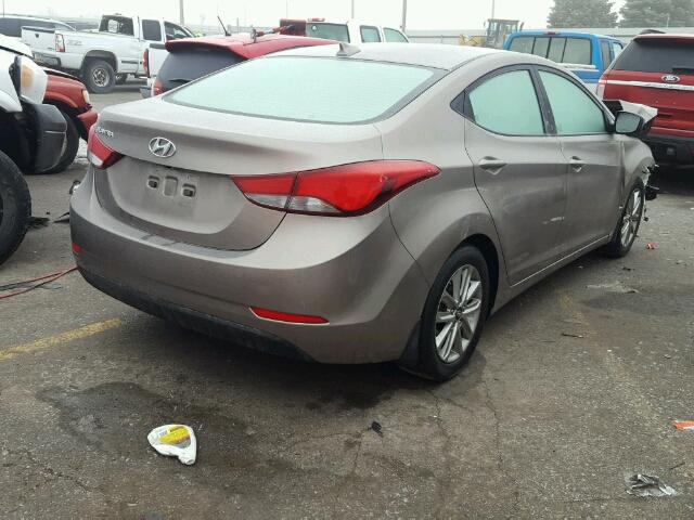 5NPDH4AE9GH704593 - 2016 HYUNDAI ELANTRA SE TAN photo 4