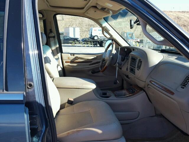 5LMFU28R11LJ13493 - 2001 LINCOLN NAVIGATOR BLUE photo 5