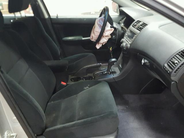 1HGCM66487A012174 - 2007 HONDA ACCORD SE SILVER photo 5