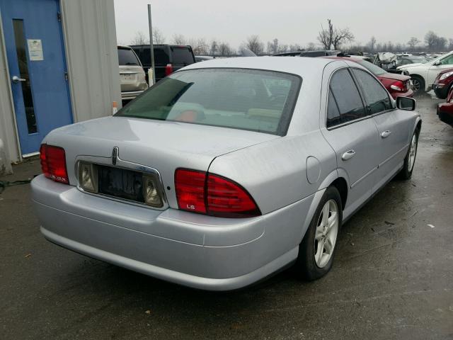 1LNHM87A0YY892263 - 2000 LINCOLN LS SILVER photo 4