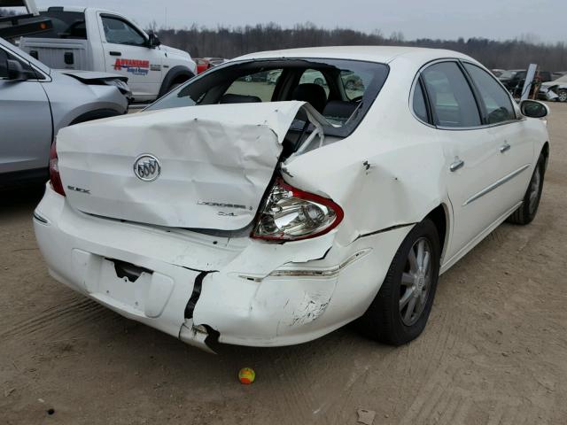 2G4WD582X91239781 - 2009 BUICK LACROSSE C WHITE photo 4