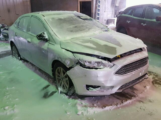 1FADP3F20HL236400 - 2017 FORD FOCUS SE SILVER photo 1