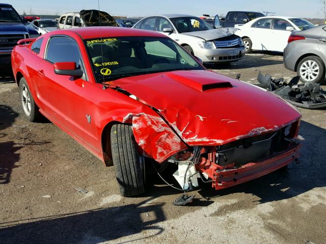 1ZVHT82H895134358 - 2009 FORD MUSTANG GT RED photo 1