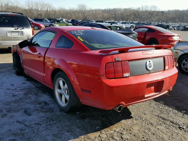 1ZVHT82H895134358 - 2009 FORD MUSTANG GT RED photo 3