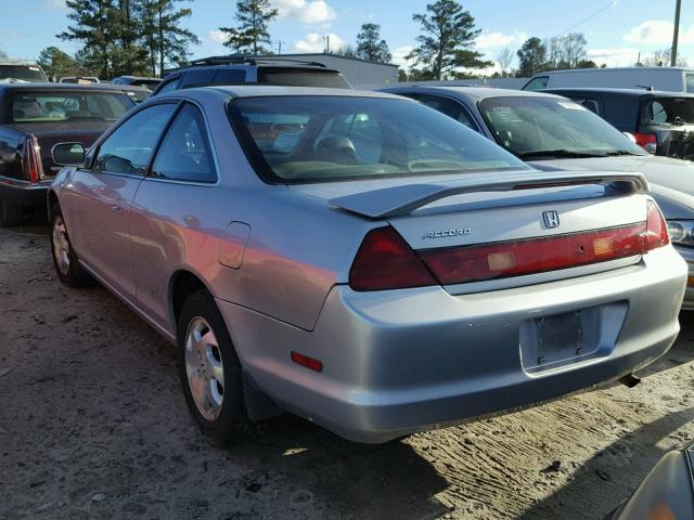 1HGCG3254XA007719 - 1999 HONDA ACCORD EX SILVER photo 3