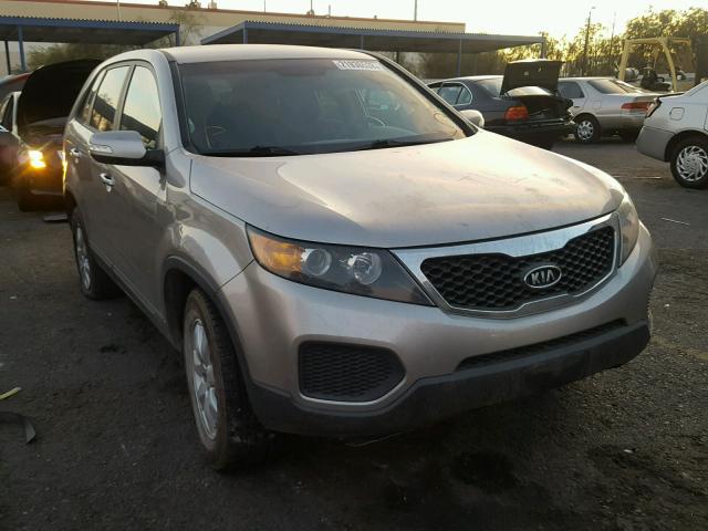 5XYKT3A17CG282189 - 2012 KIA SORENTO BA SILVER photo 1