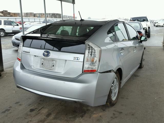 JTDKN3DU8A1276253 - 2010 TOYOTA PRIUS SILVER photo 4