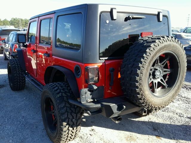 1C4BJWEG3FL565963 - 2015 JEEP WRANGLER U RED photo 3