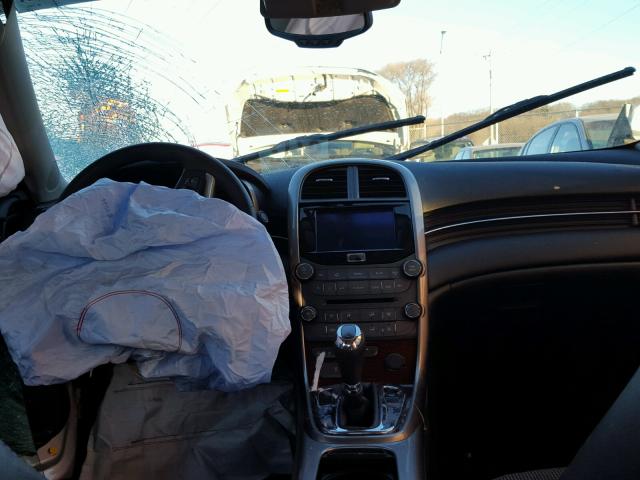 1G11C5SA5DF319243 - 2013 CHEVROLET MALIBU 1LT 银色 照片 9