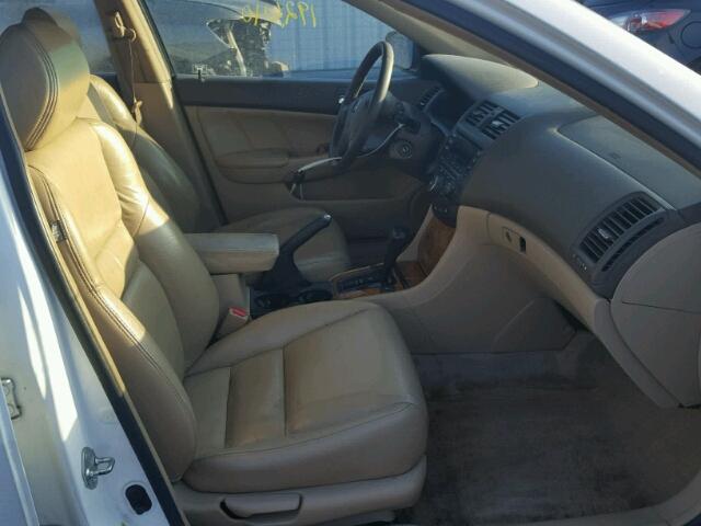 1HGCM56834A057032 - 2004 HONDA ACCORD EX WHITE photo 5