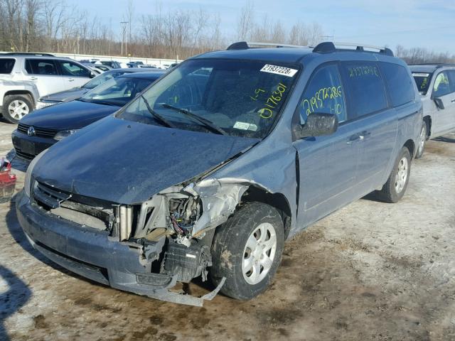 KNDMB233886244517 - 2008 KIA SEDONA EX GRAY photo 2