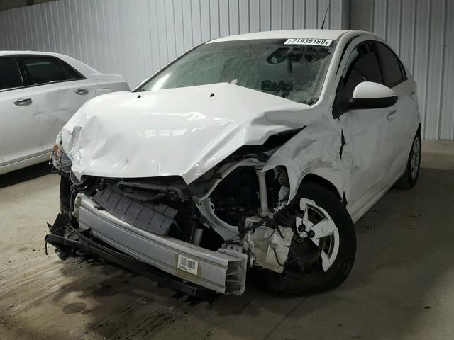 1G1JA5SH4E4149585 - 2014 CHEVROLET SONIC LS WHITE photo 2