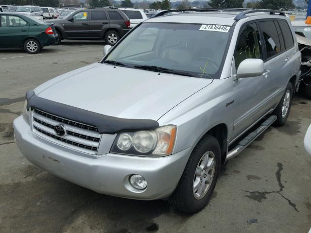 JTEGF21AX20033988 - 2002 TOYOTA HIGHLANDER SILVER photo 2