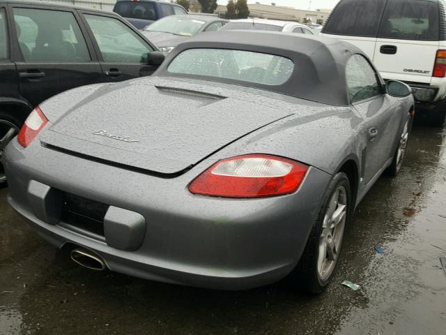 WP0CA29815U710586 - 2005 PORSCHE BOXSTER GRAY photo 4