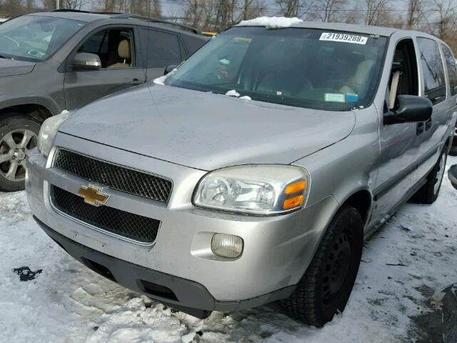 1GNDV23W48D106042 - 2008 CHEVROLET UPLANDER L GRAY photo 2