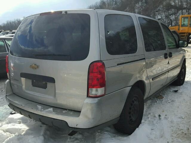 1GNDV23W48D106042 - 2008 CHEVROLET UPLANDER L GRAY photo 4