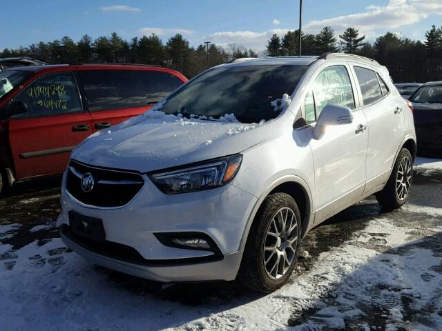 KL4CJ2SB0HB003964 - 2017 BUICK ENCORE SPO WHITE photo 2