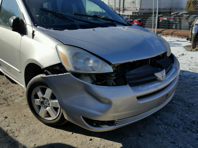 5TDZA23C44S109523 - 2004 TOYOTA SIENNA CE SILVER photo 9