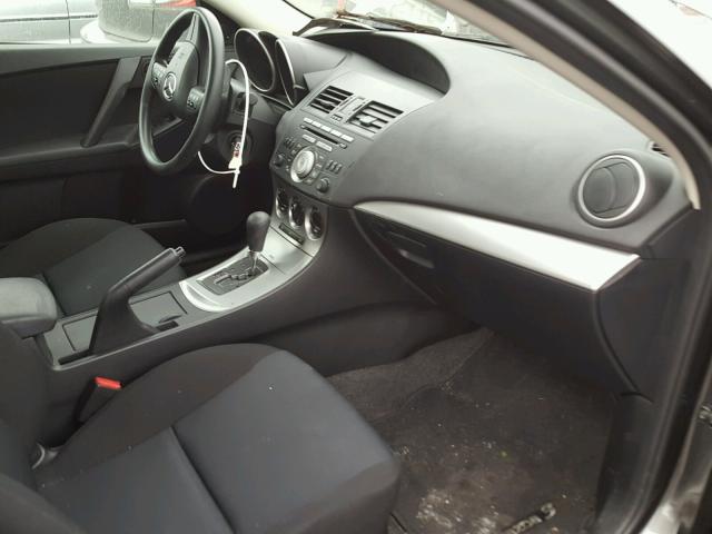 JM1BL1VG3B1901680 - 2011 MAZDA 3 I GRAY photo 5