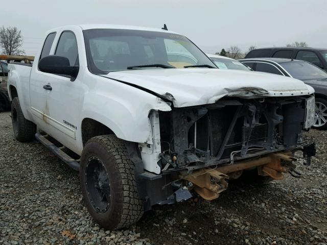 2GTEK19J981154076 - 2008 GMC SIERRA K15 WHITE photo 1