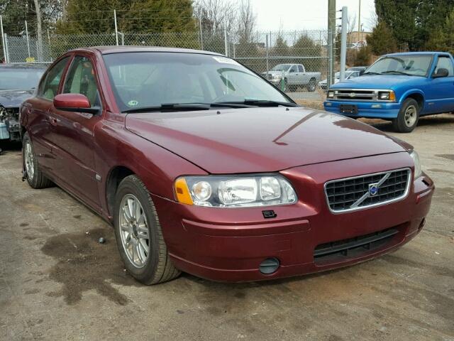 YV1RS612552447305 - 2005 VOLVO S60 RED photo 1