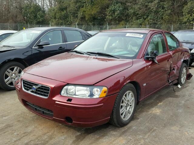 YV1RS612552447305 - 2005 VOLVO S60 RED photo 2