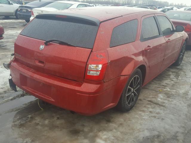 2D4FV48T65H116729 - 2005 DODGE MAGNUM SE RED photo 4