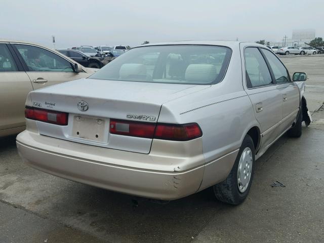 4T1BG22K6WU215121 - 1998 TOYOTA CAMRY CE GOLD photo 4