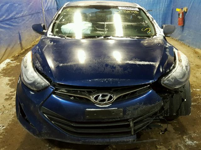 KMHDH6AE6DU005351 - 2013 HYUNDAI ELANTRA CO BLUE photo 9