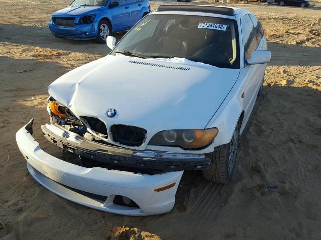 WBABD53404PL10801 - 2004 BMW 330 CI WHITE photo 2