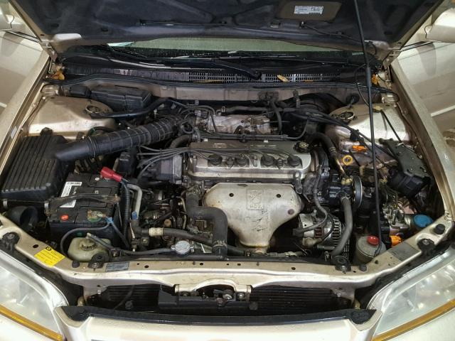 JHMCG566X1C020935 - 2001 HONDA ACCORD EX GOLD photo 7