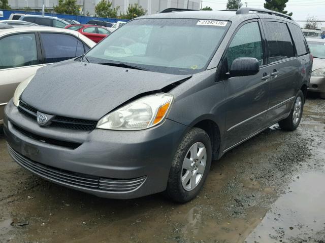 5TDZA23C84S204070 - 2004 TOYOTA SIENNA CE CHARCOAL photo 2