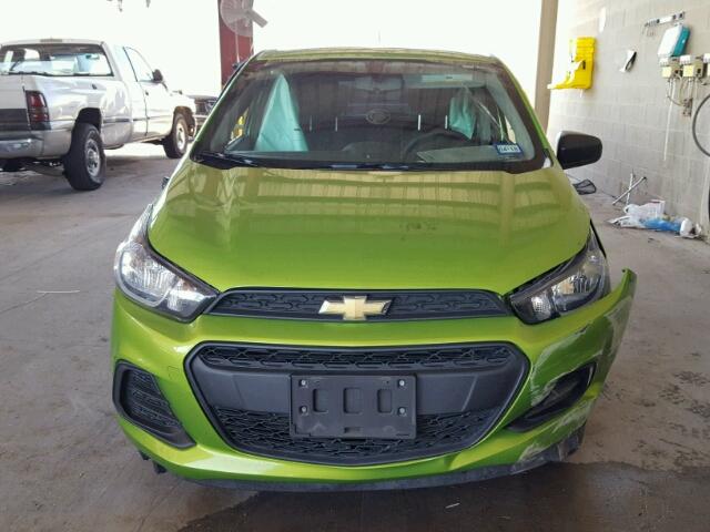 KL8CB6SA6GC594868 - 2016 CHEVROLET SPARK LS GREEN photo 9