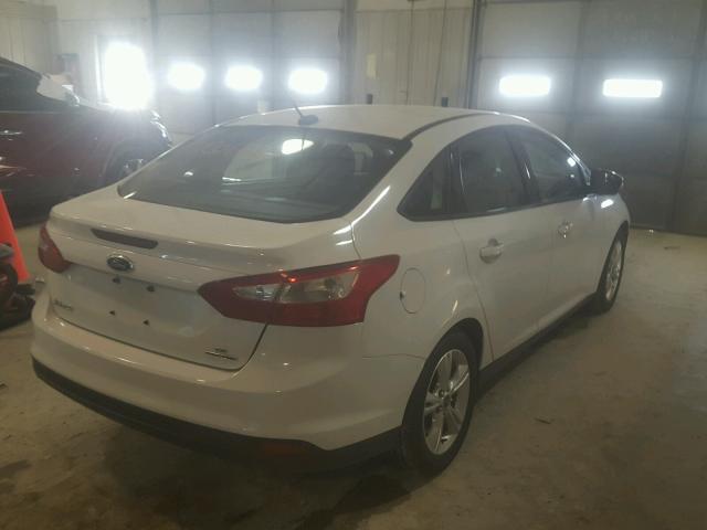 1FADP3F28EL266031 - 2014 FORD FOCUS SE WHITE photo 4