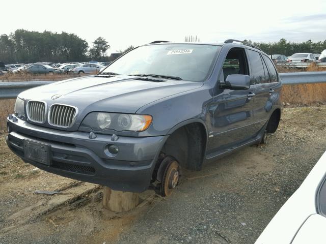 5UXFB33592LH33289 - 2002 BMW X5 4.4I GRAY photo 2