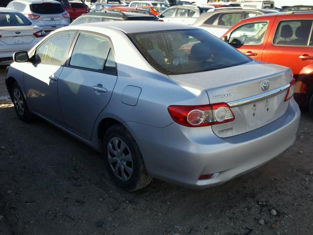 2T1BU4EE0BC587012 - 2011 TOYOTA COROLLA BA SILVER photo 3